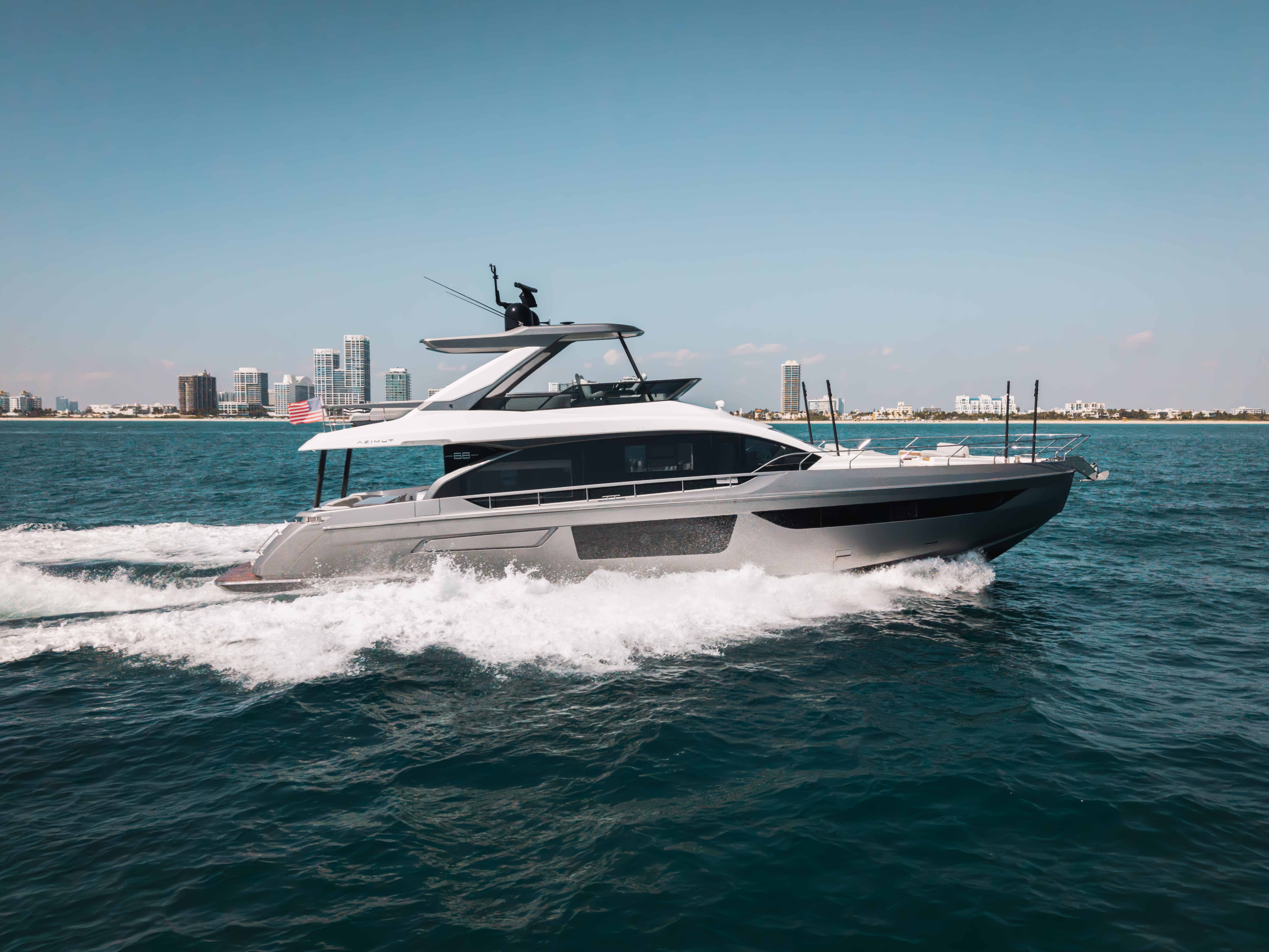 2023 Azimut 68 Flybridge