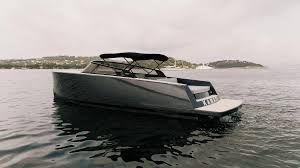 2016 Vandutch 32