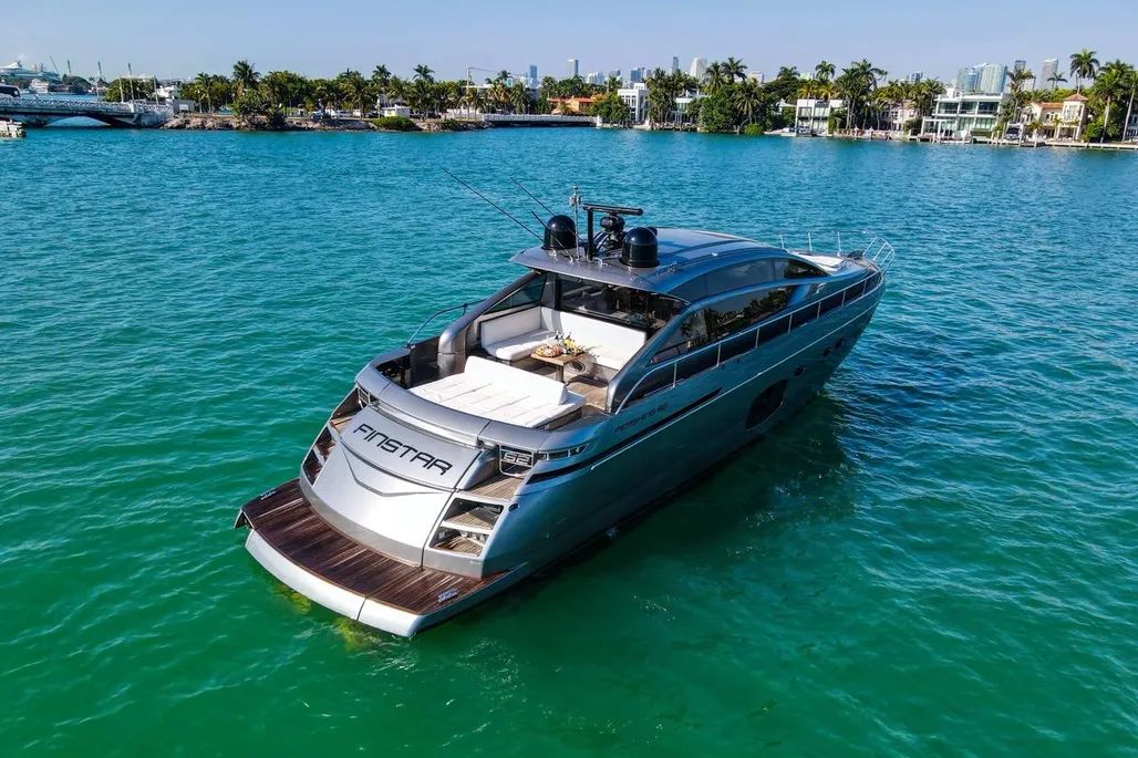 2014 Pershing 62 Express — cover photo